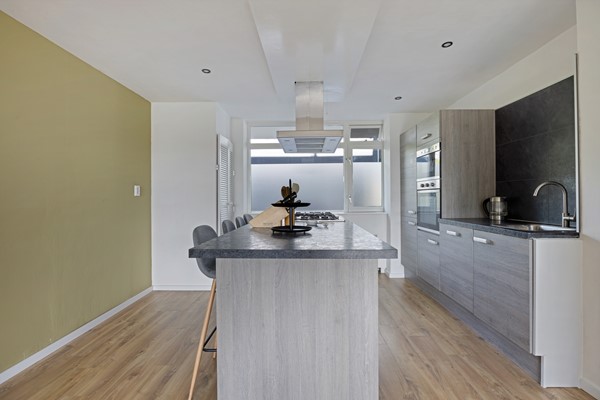 Medium property photo - Plutostraat 80, 2402 XE Alphen aan den Rijn